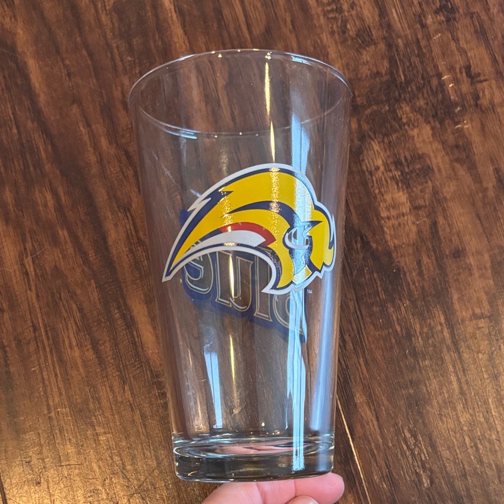 Buffalo Sabres Labatt Blue Pint Glass